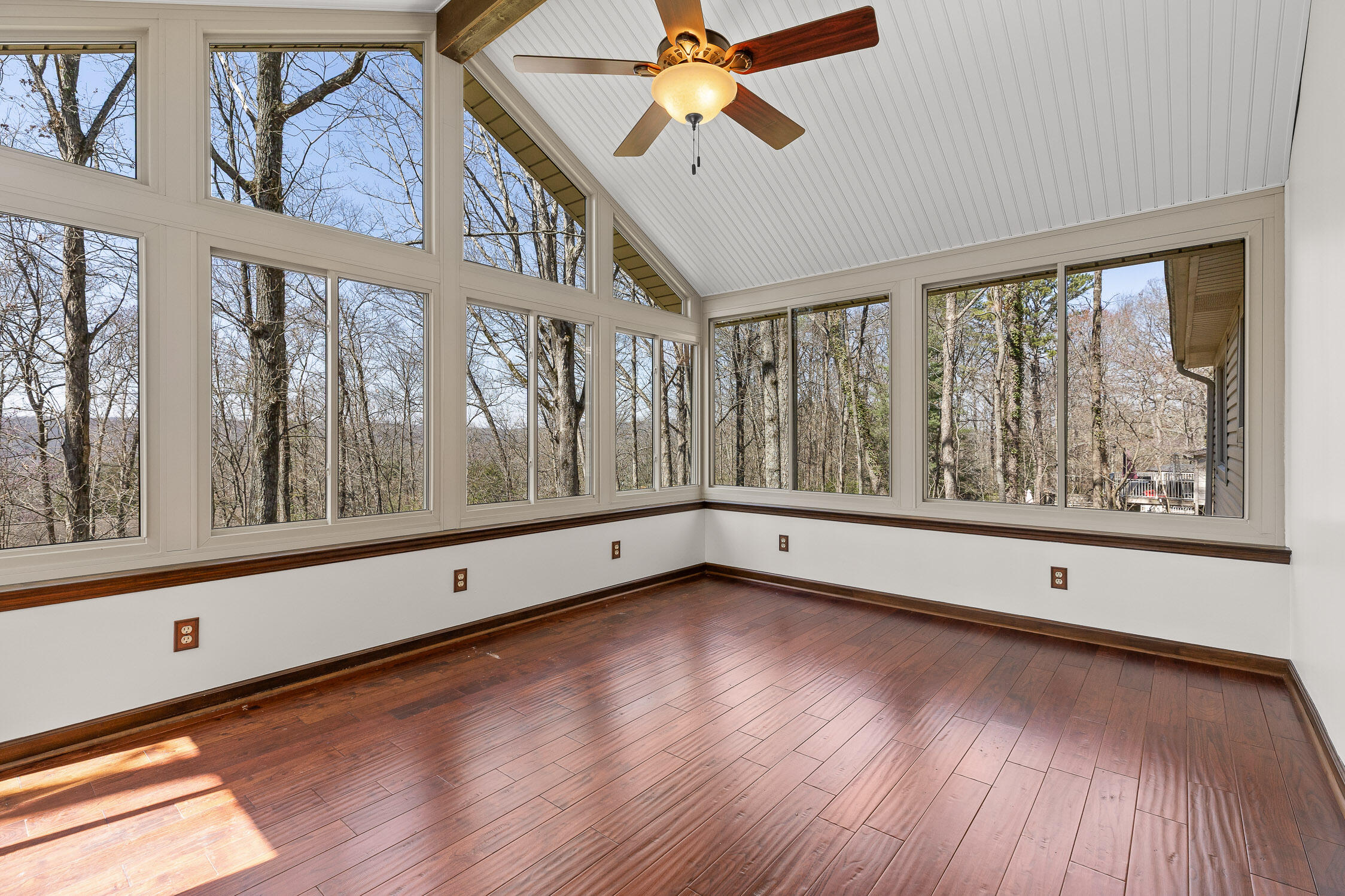 707 Windy Way