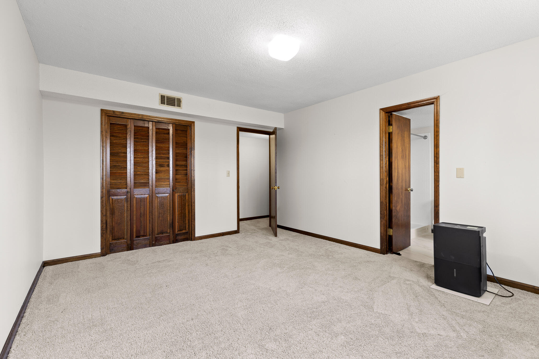 707 Windy Way