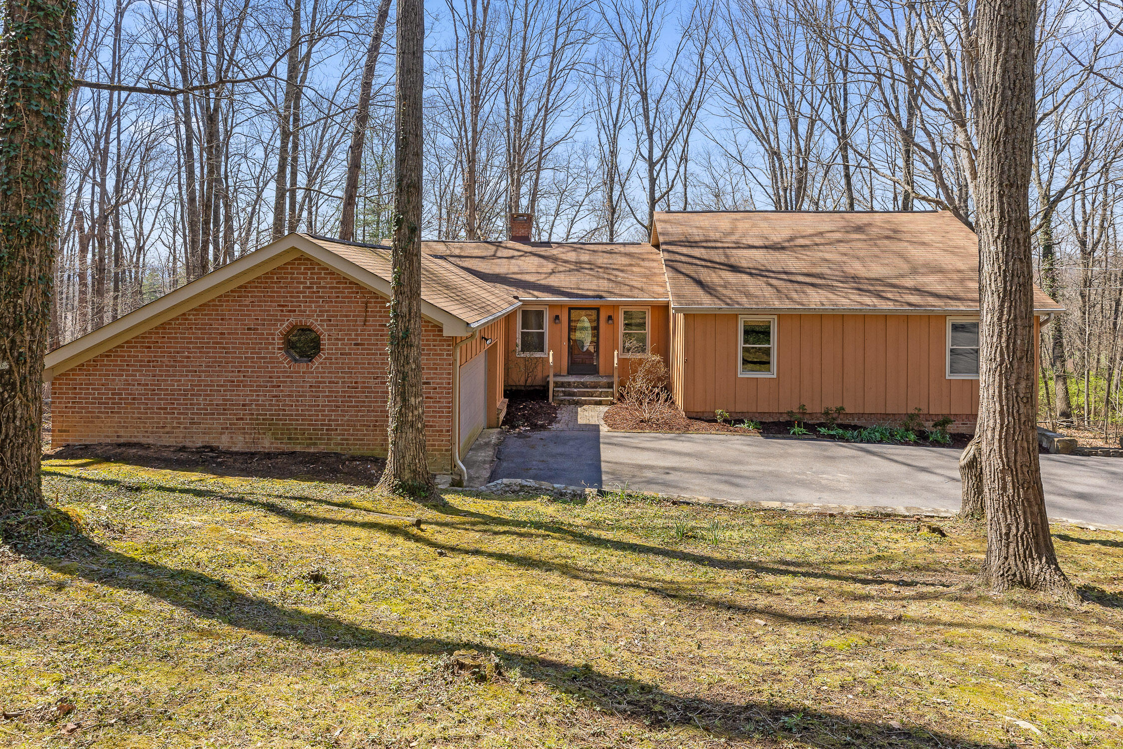 707 Windy Way