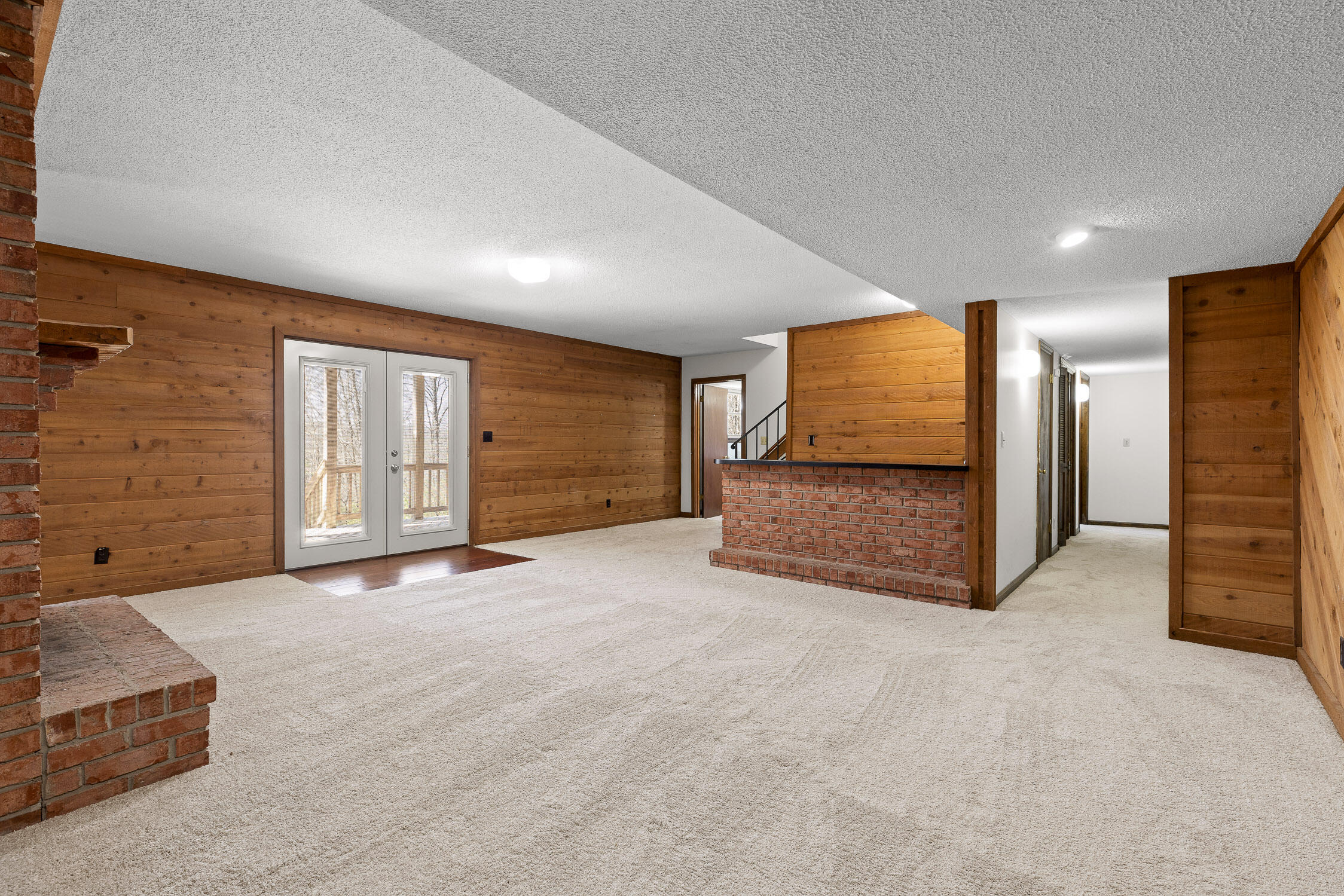 707 Windy Way