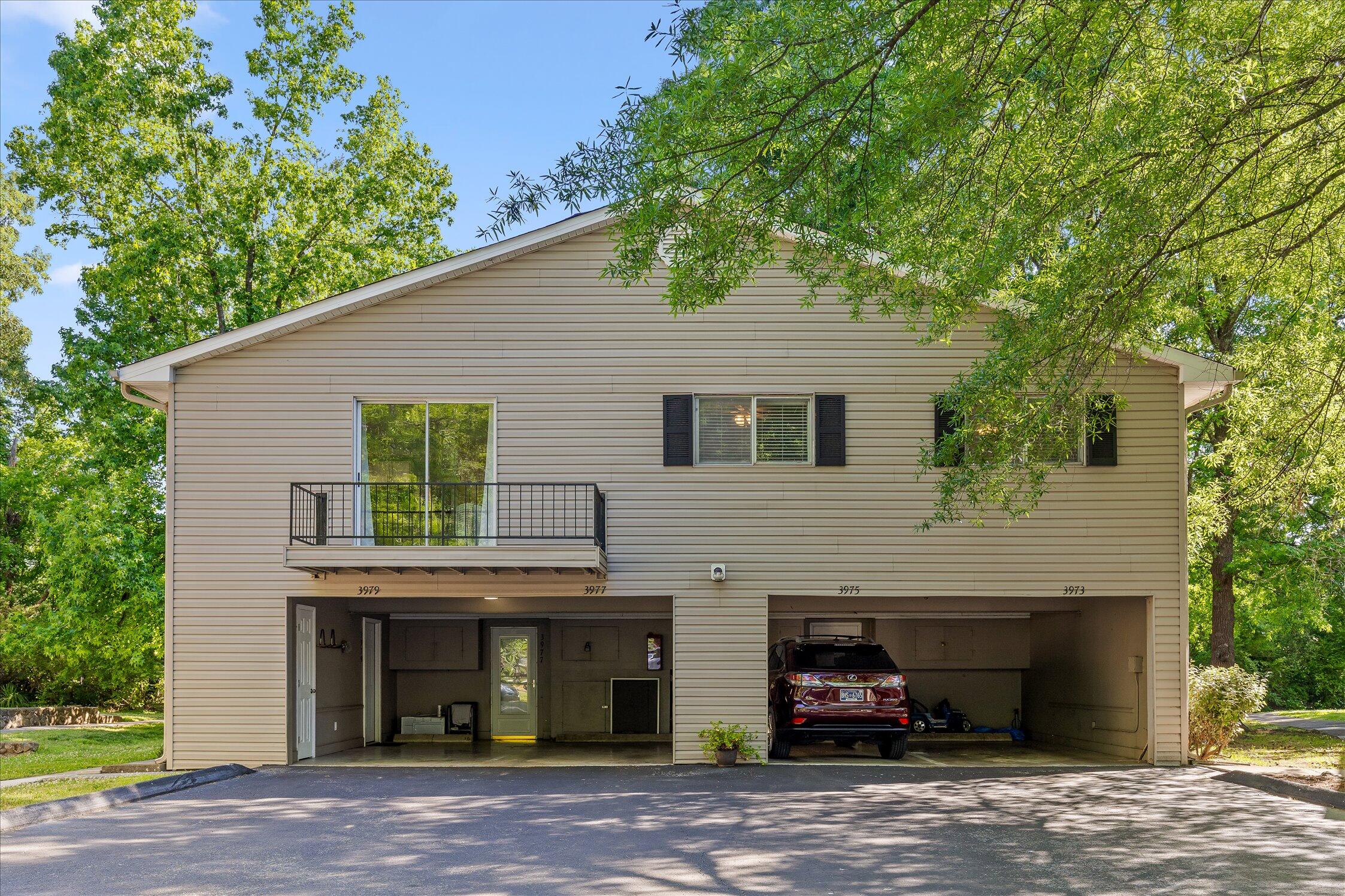 3979 N Quail Lane