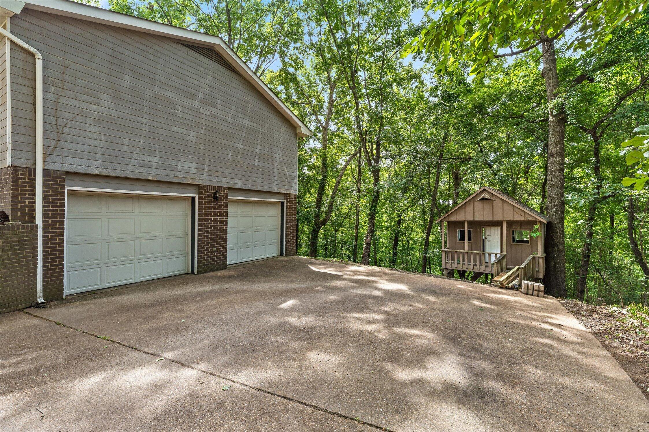 2304 Covey Lane