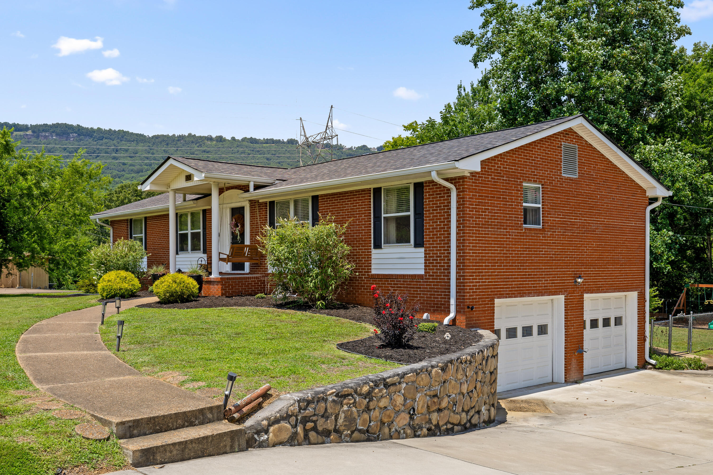 627 Valley Bridge Road