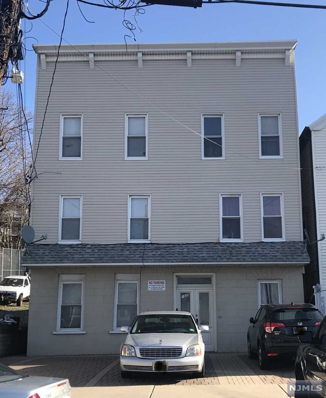 1020 Columbia Avenue 3