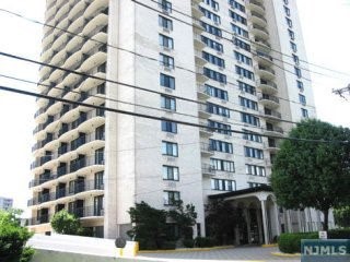 1590 Anderson Avenue 4K