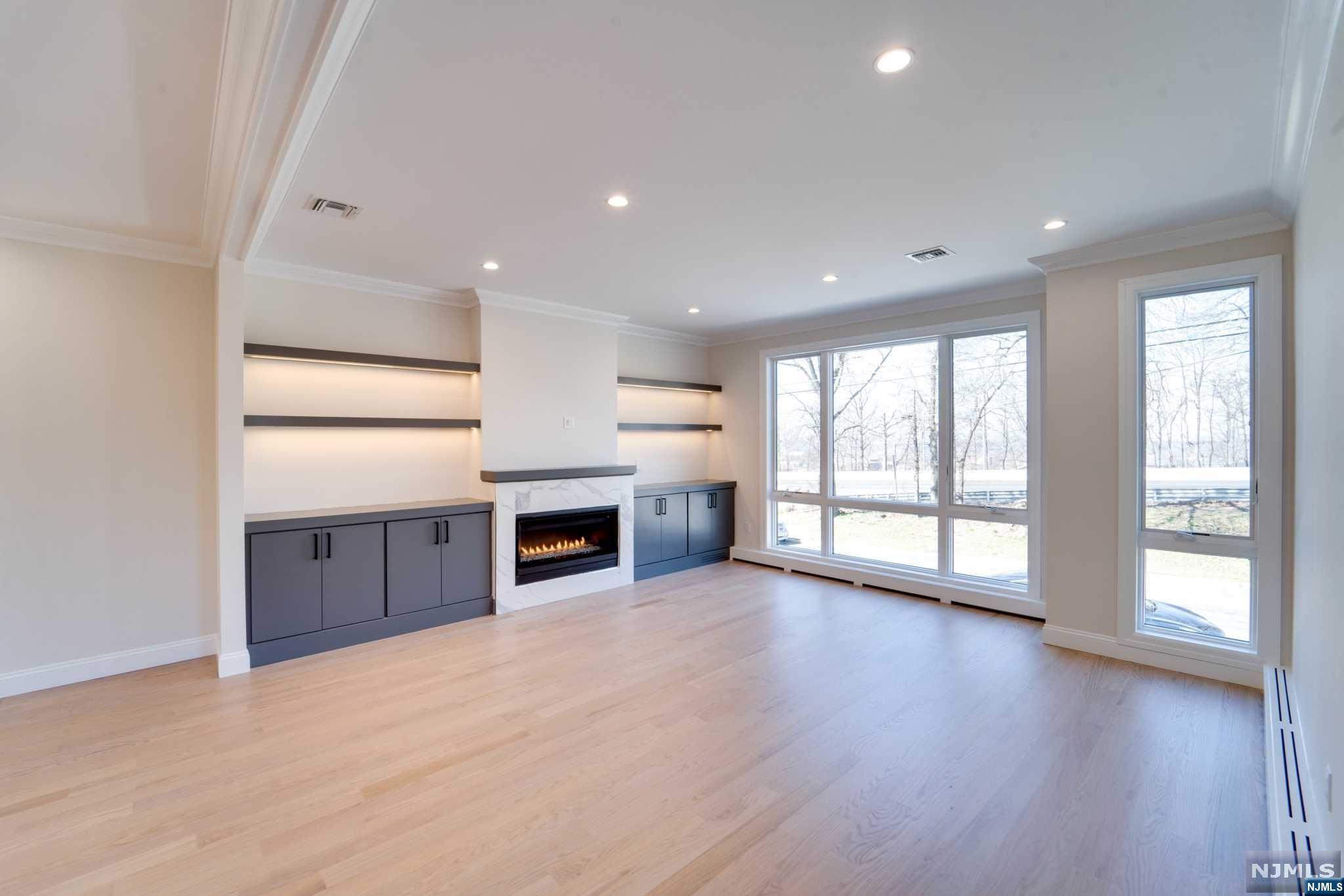 462 6th Street A