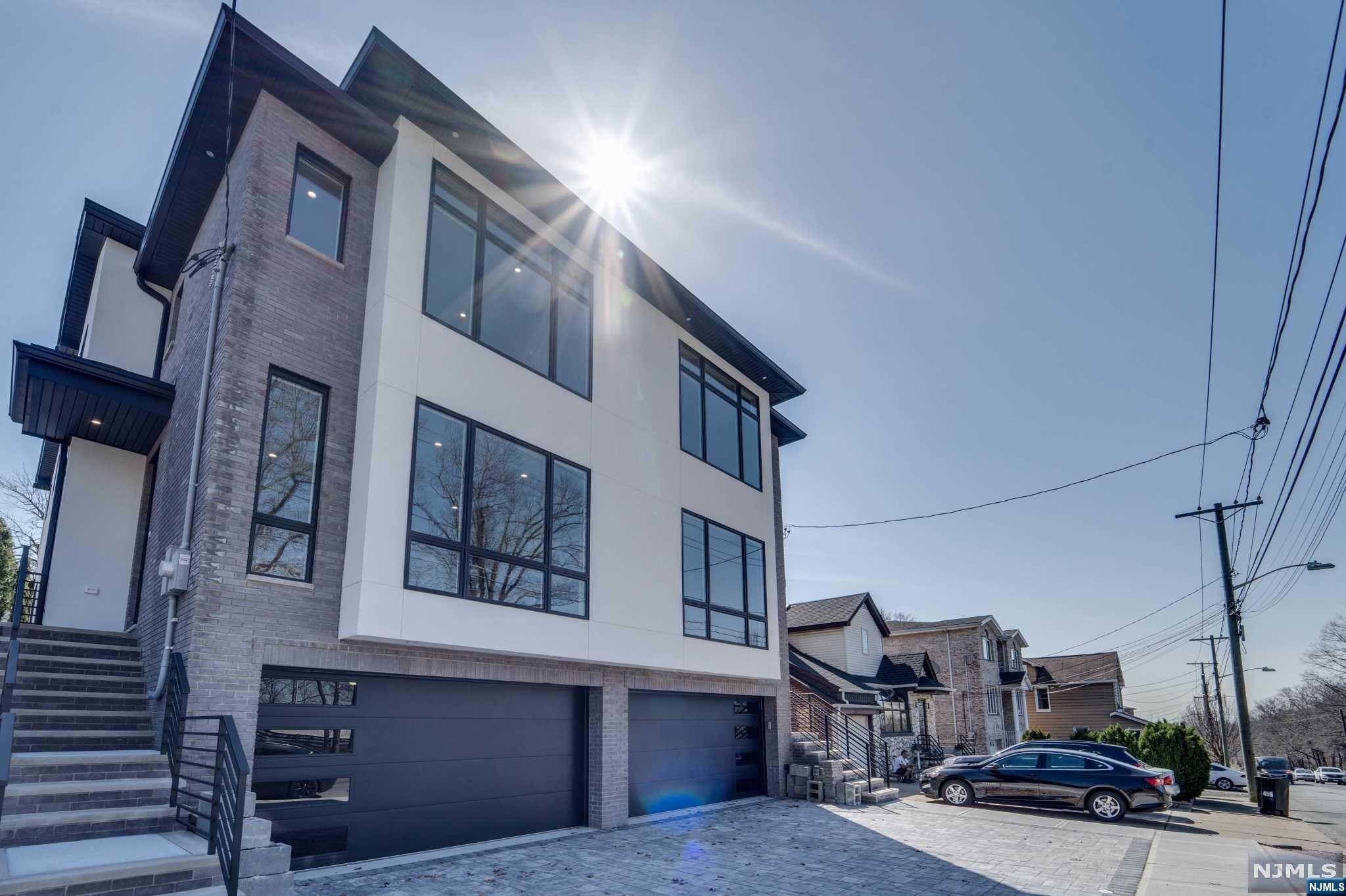 462 6th Street A