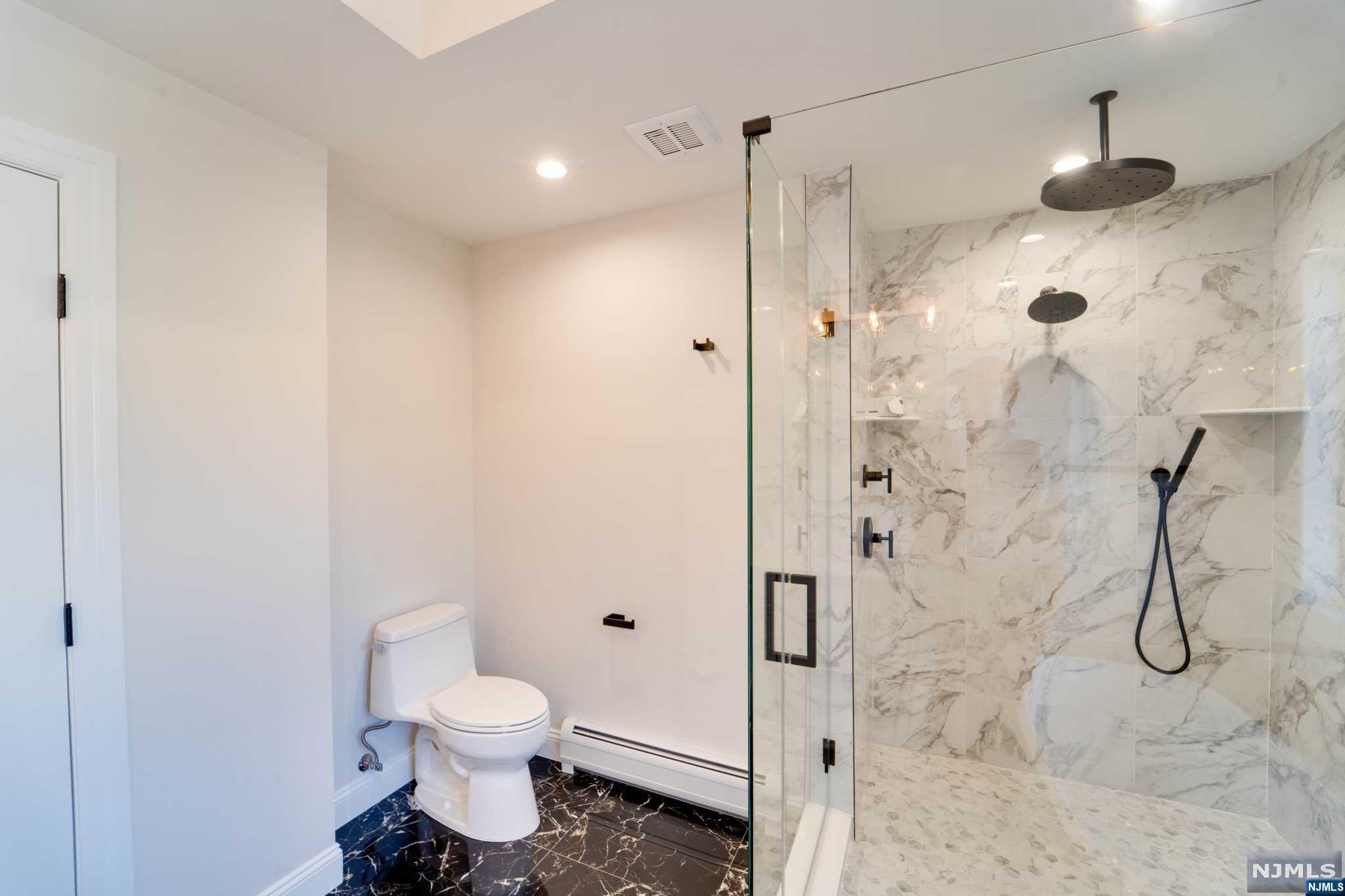 462 6th Street A