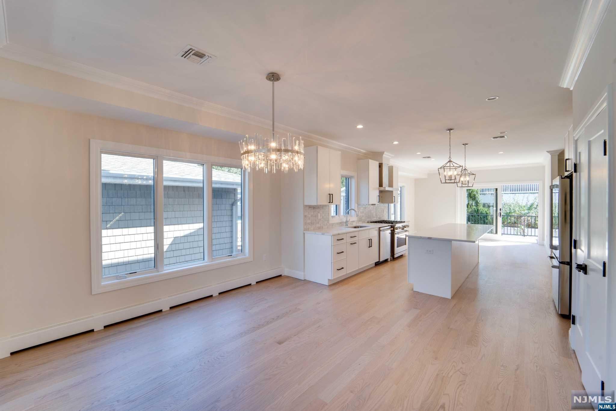 462 6th Street A