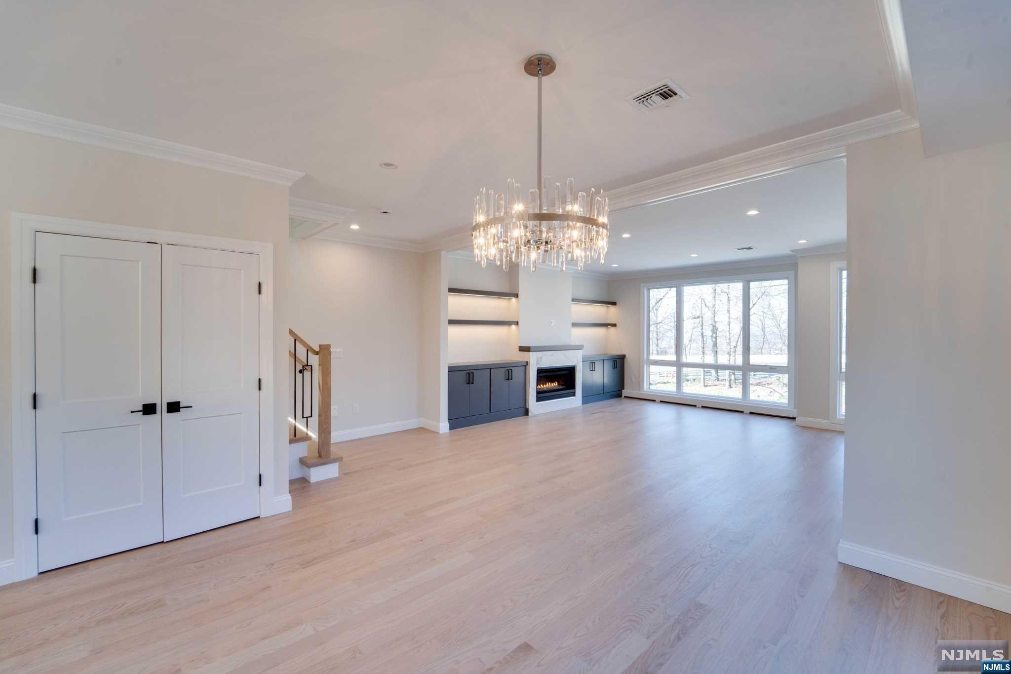 462 6th Street A