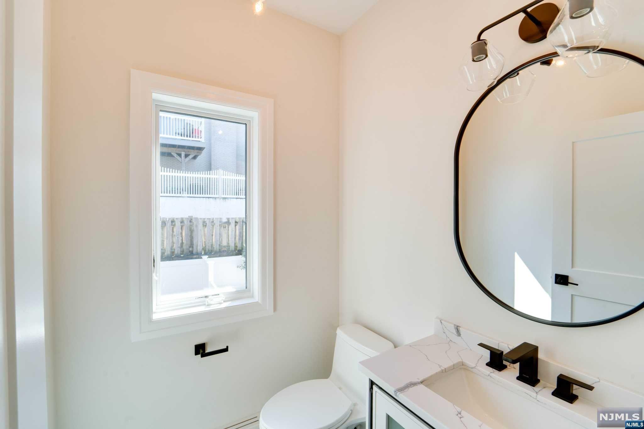 462 6th Street A