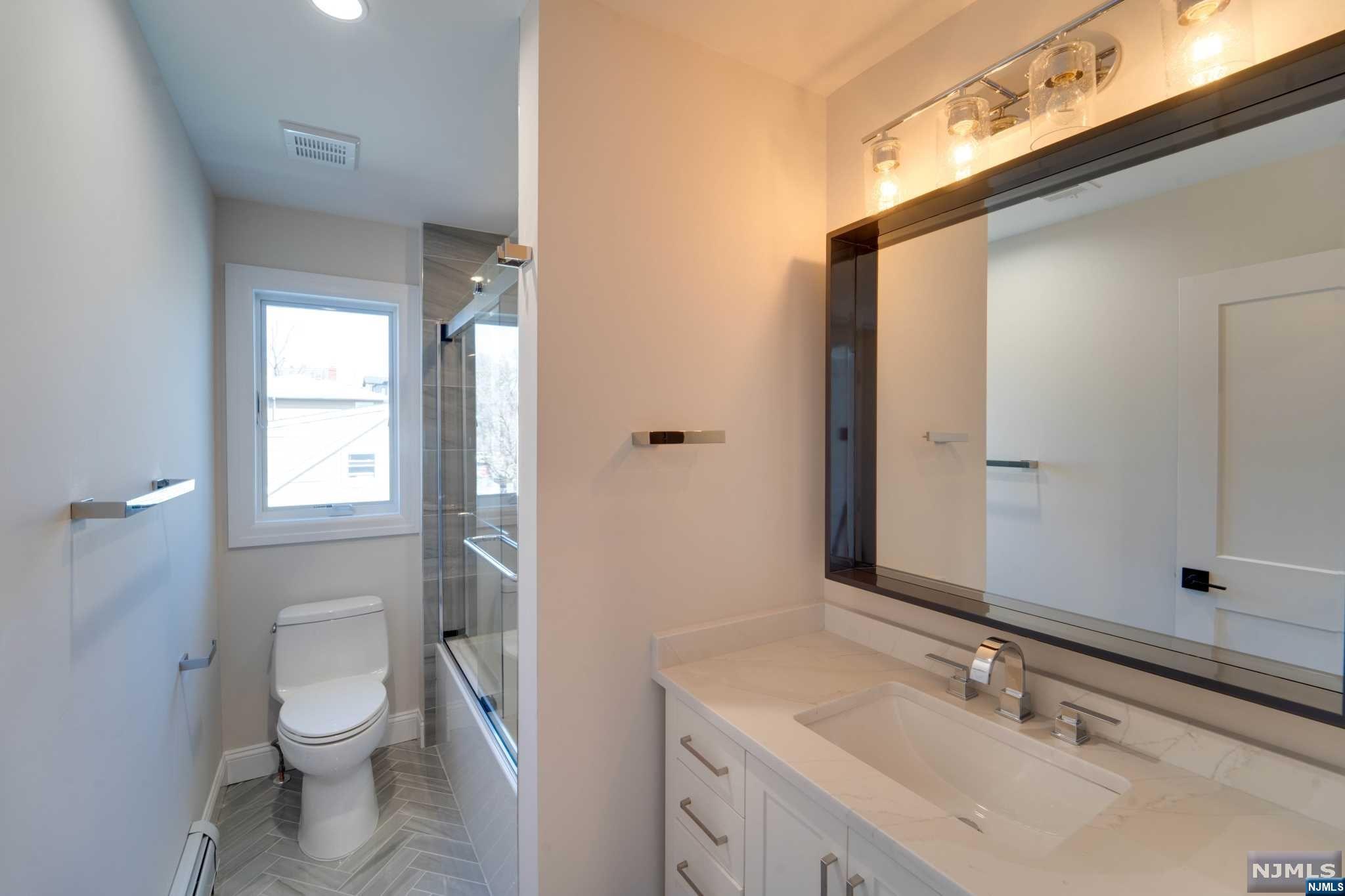 462 6th Street A