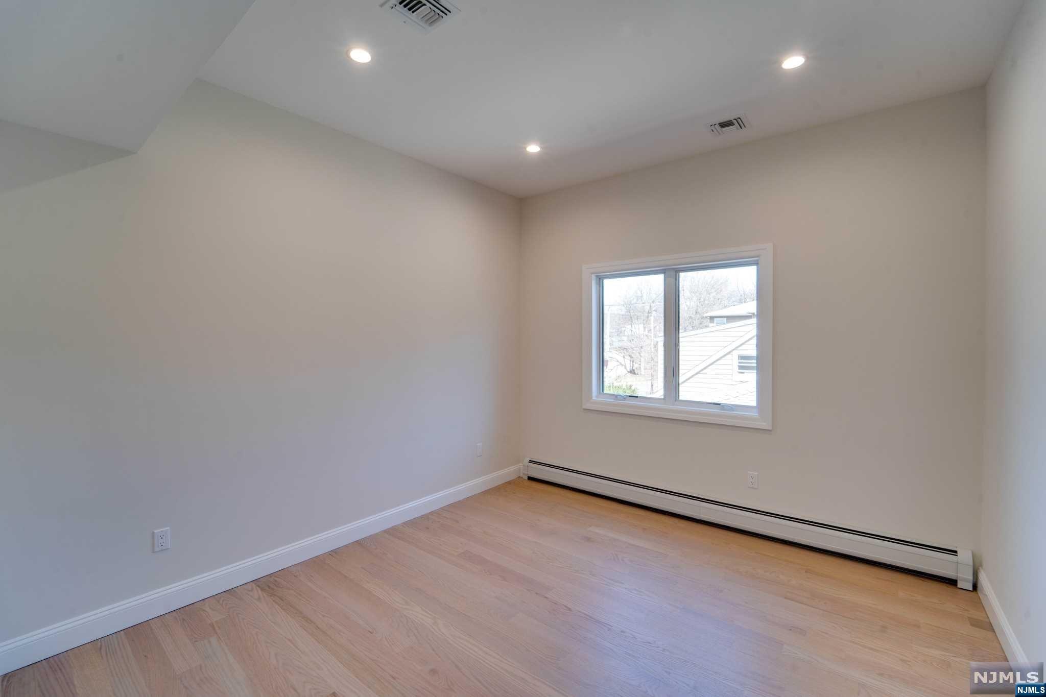 462 6th Street A