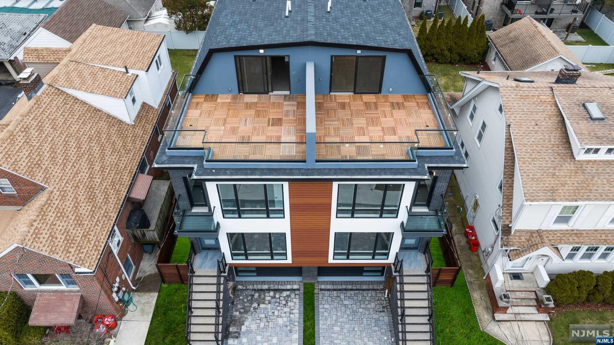 83 Crescent Avenue A