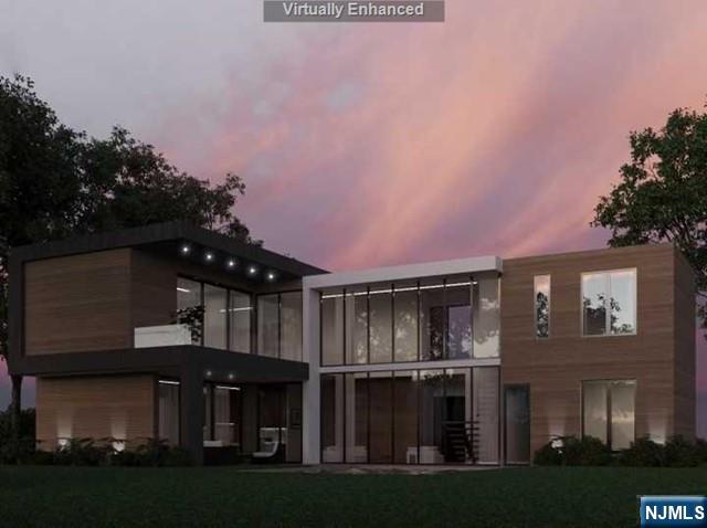 11 Central Avenue