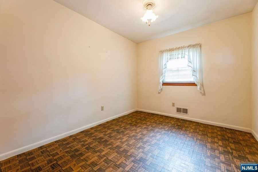 187 Saddle River Road