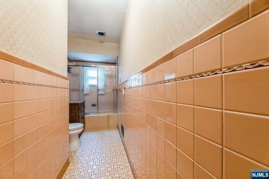 187 Saddle River Road