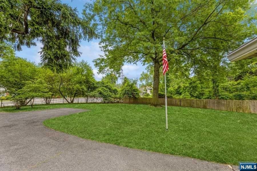 187 Saddle River Road