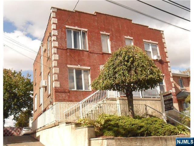 743-745 Kingsland Avenue