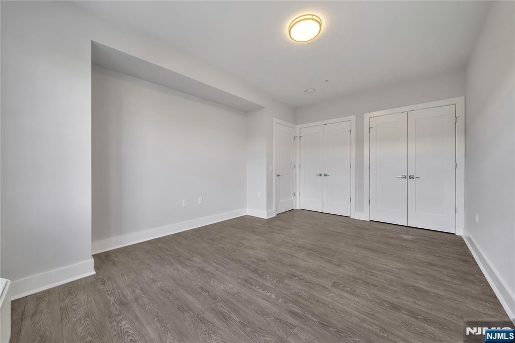 491 Walker Street 3E