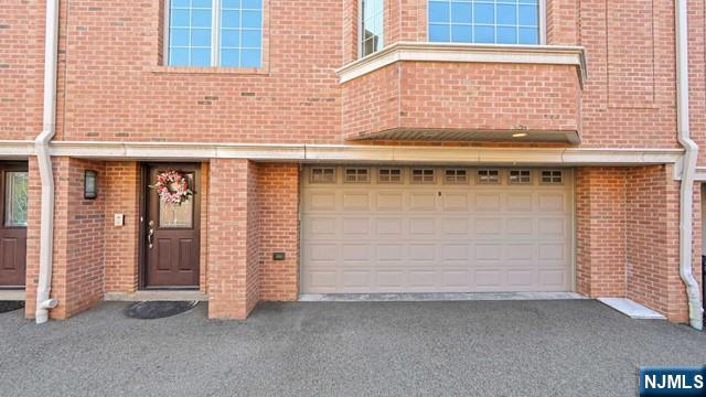 20 W Palisades Boulevard B