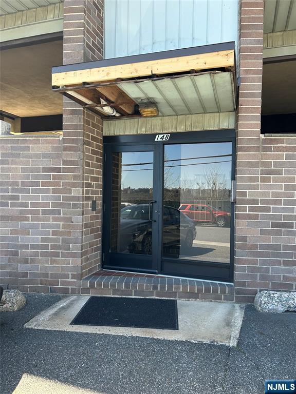 148 Undercliff Avenue