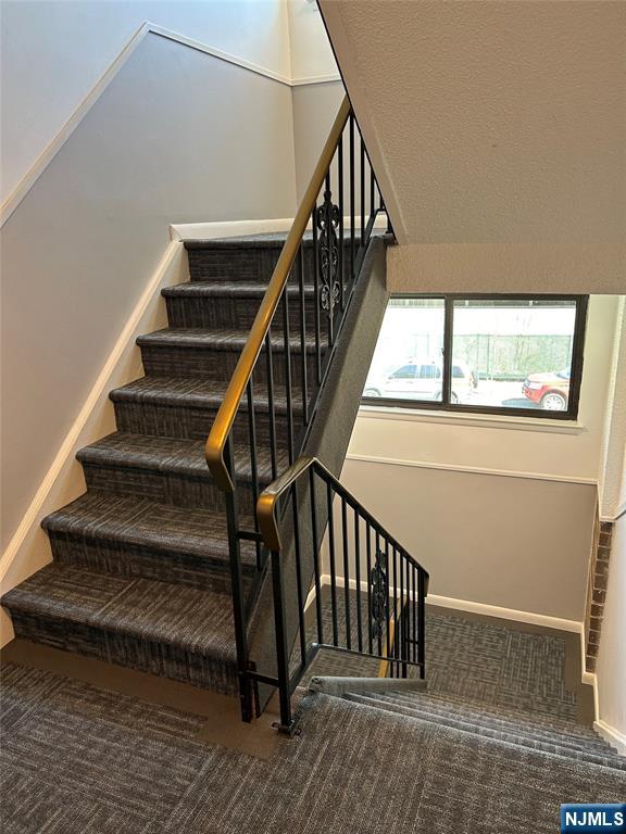 148 Undercliff Avenue