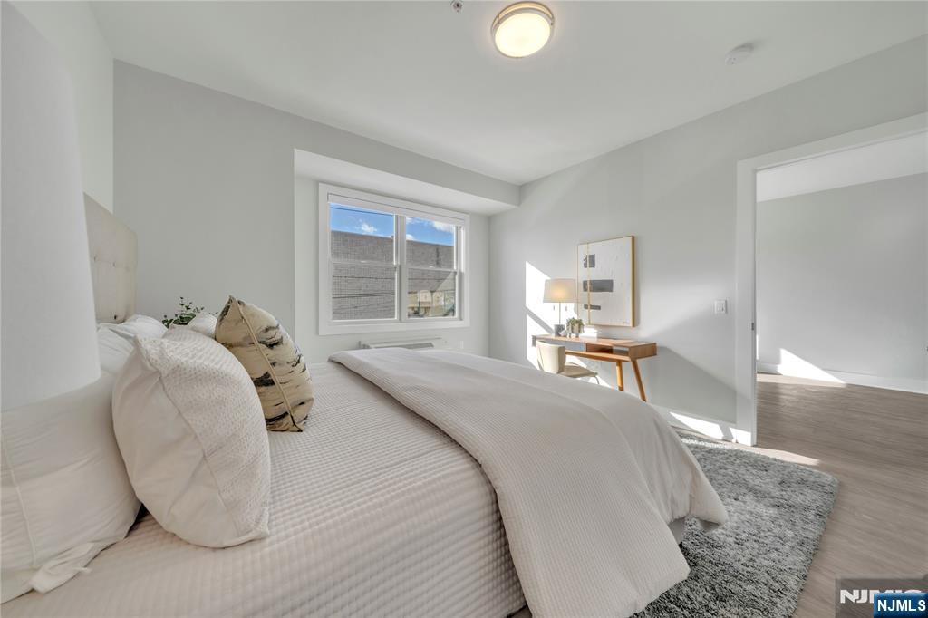 491 Walker Street 3A