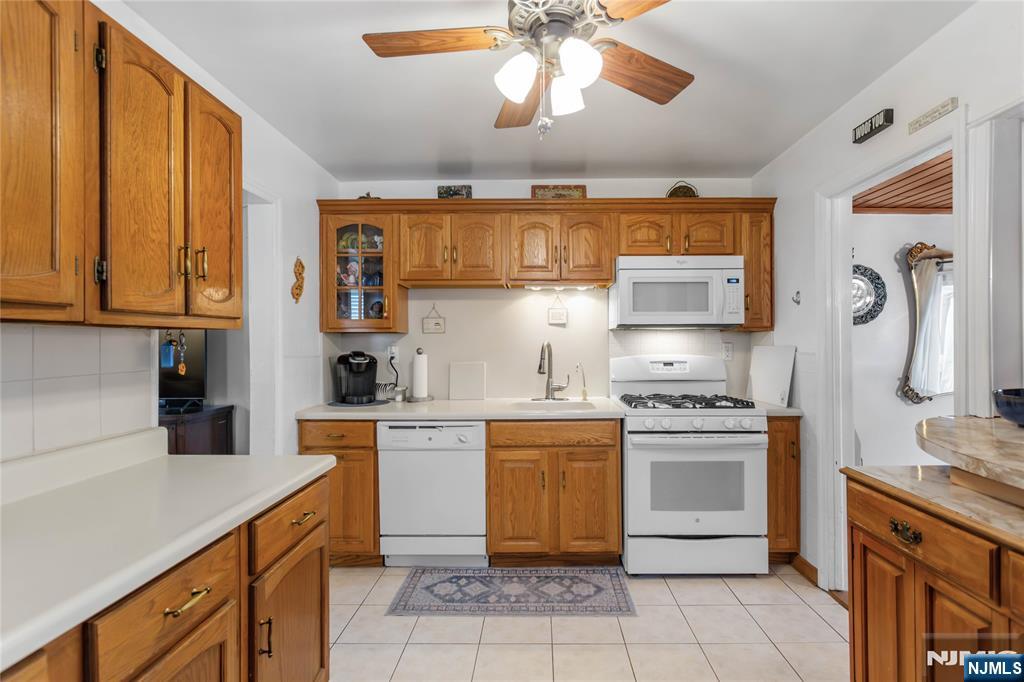 4 White Oak Drive