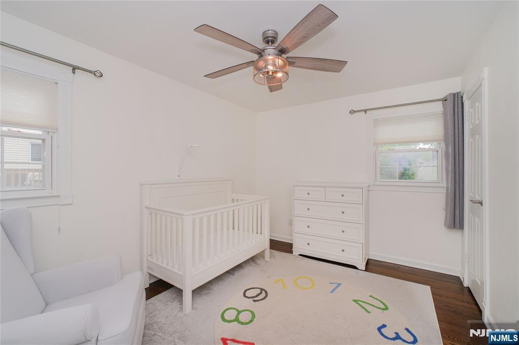 122 E Village Circle