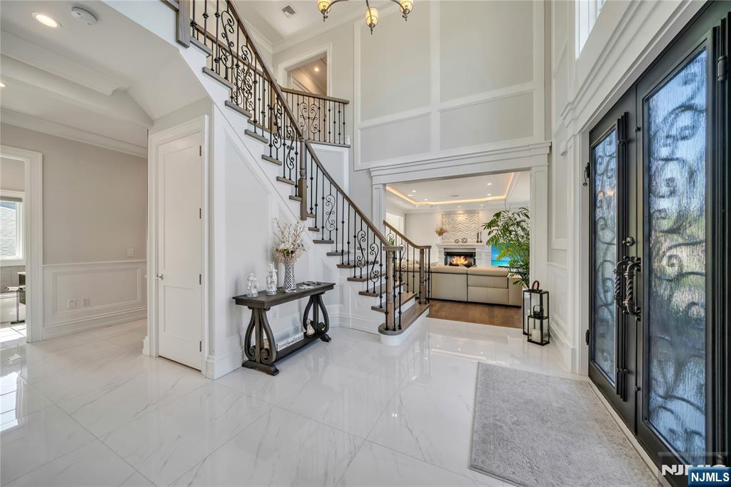 214 Forest Road