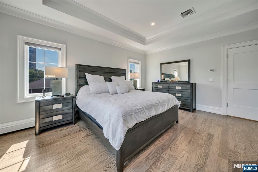 214 Forest Road