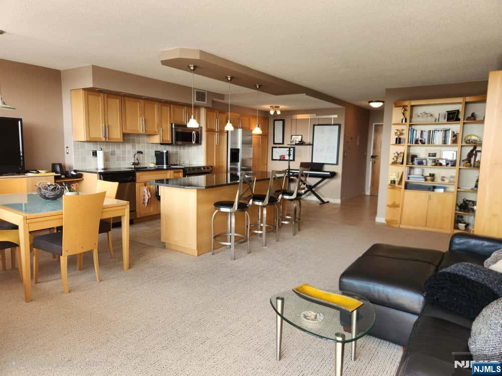 770 Anderson Avenue 14P