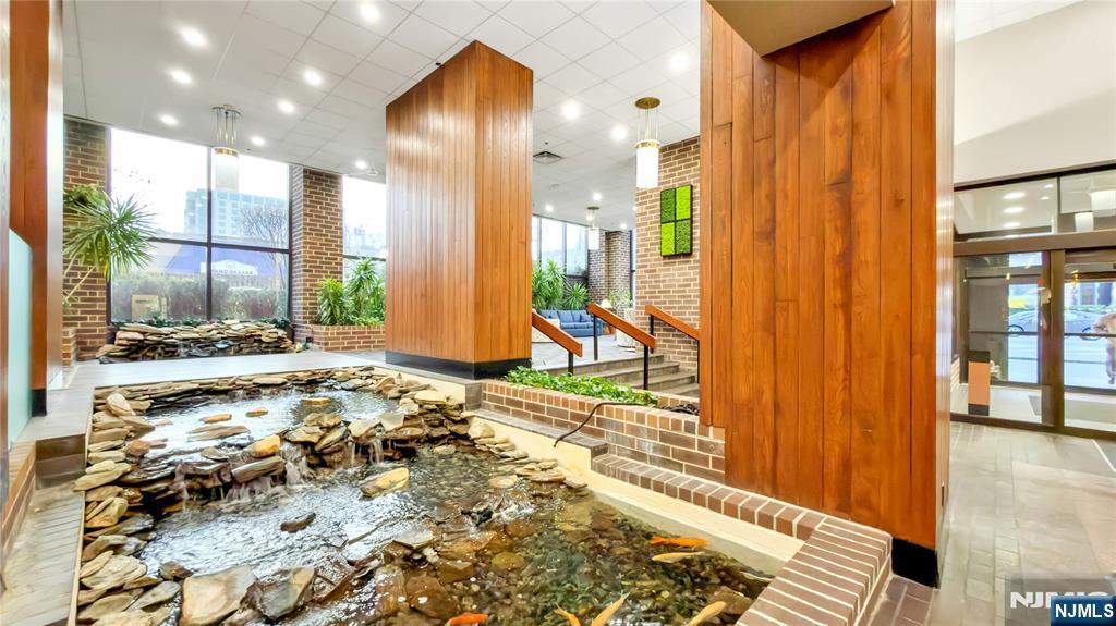 770 Anderson Avenue 15A