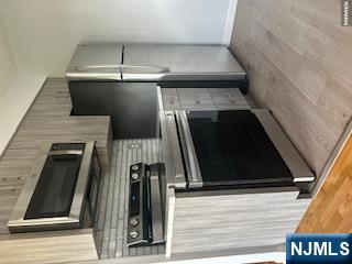 148 Undercliff Avenue 2