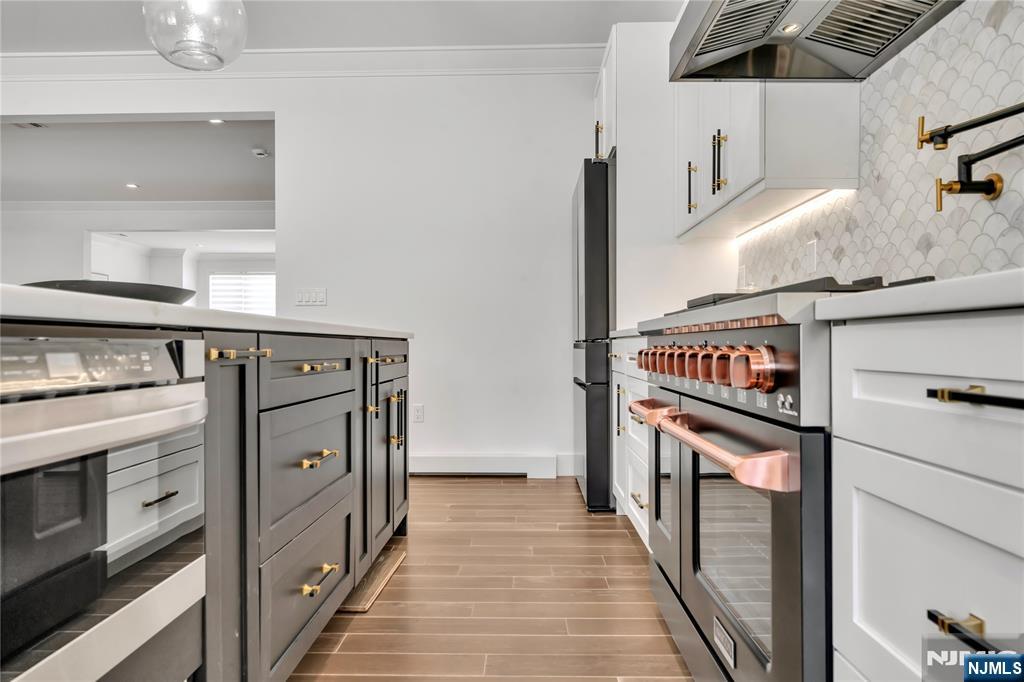 428 6th Street 2