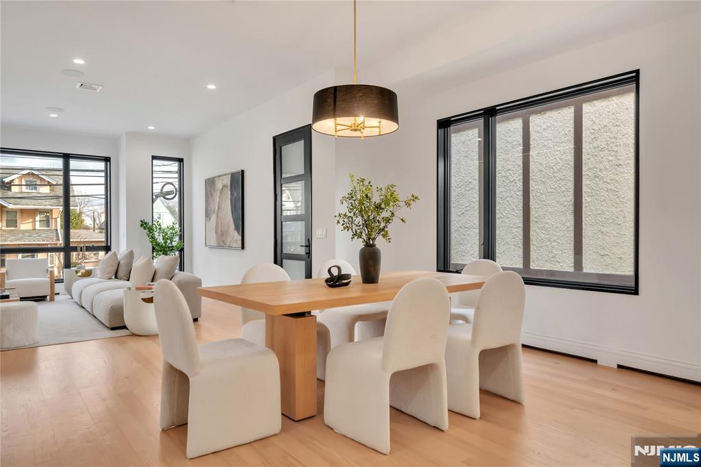 1047 Anderson Avenue A