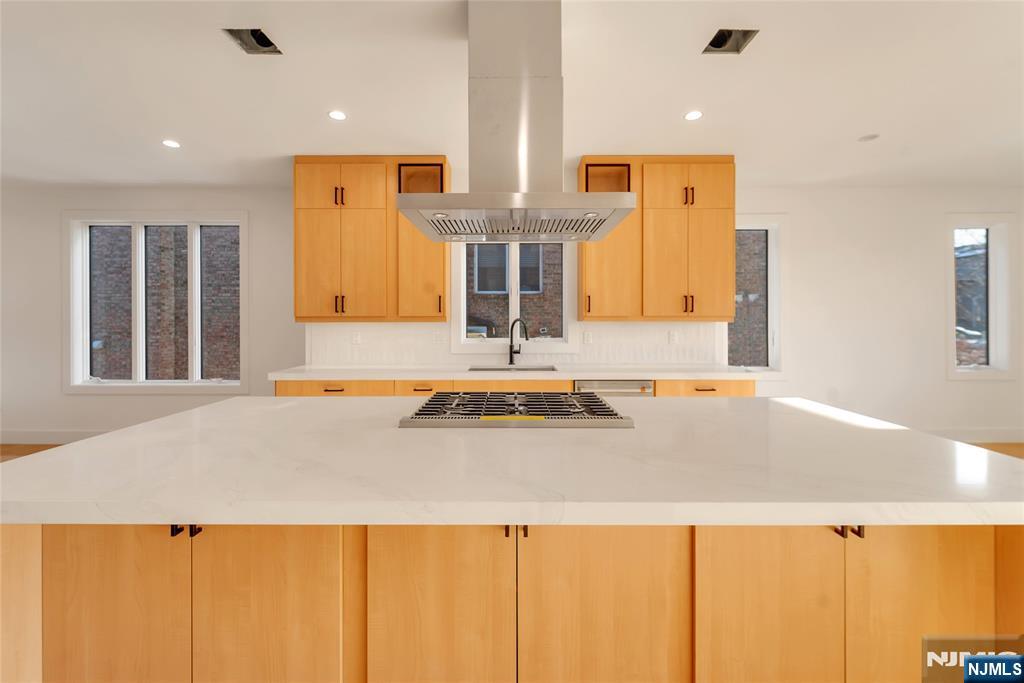 432 Stillwell Avenue B