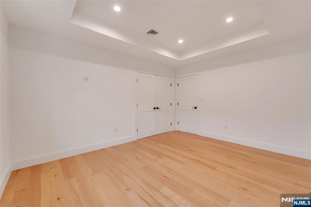 432 Stillwell Avenue B