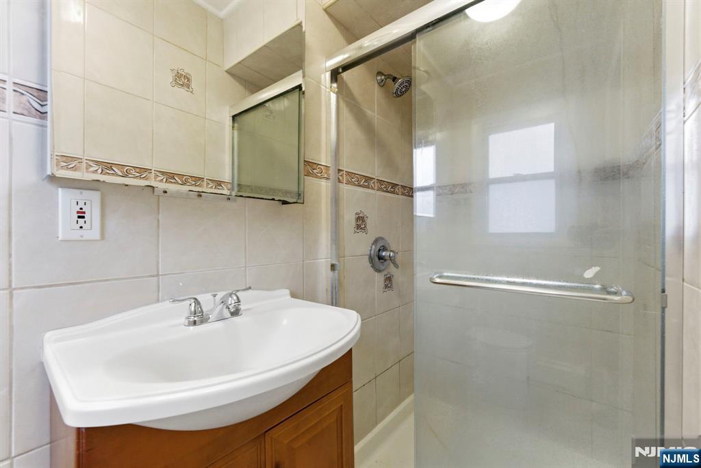 443 5th Street 1
