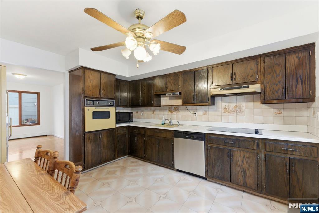 443 5th Street 1