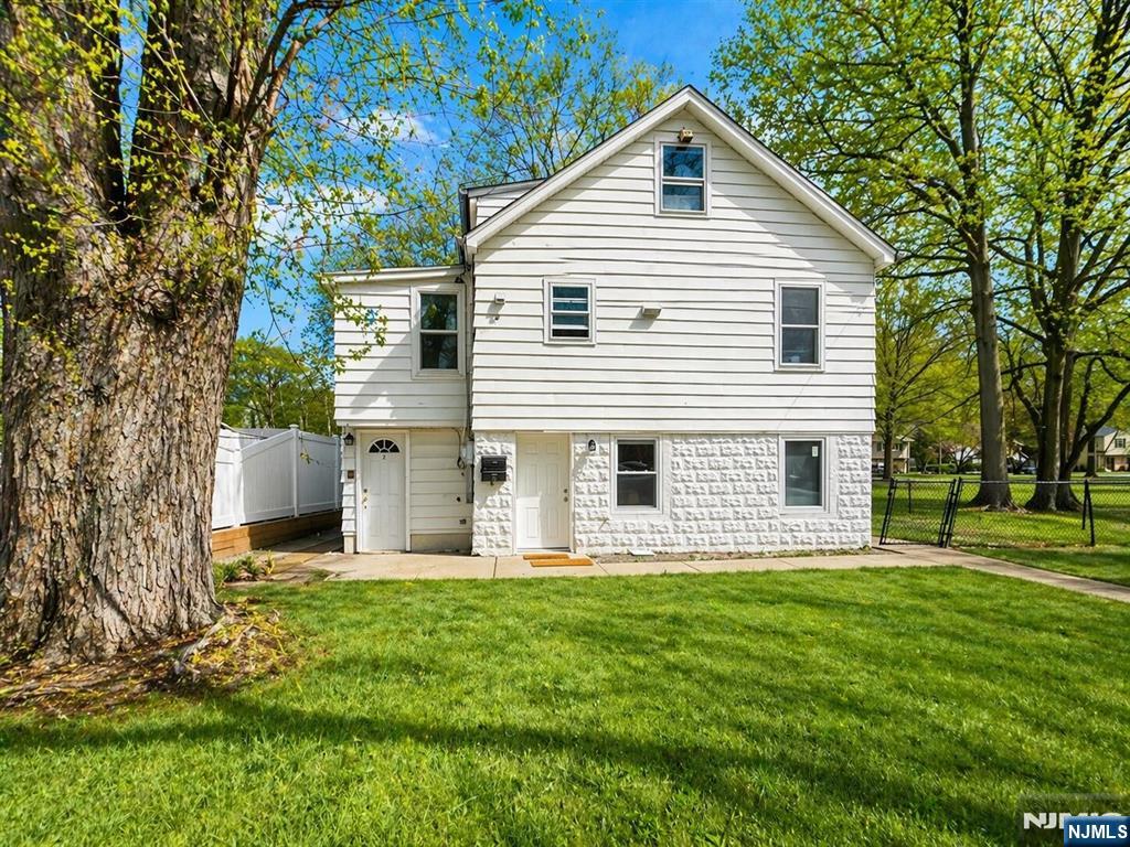 161 Lincoln Avenue 2