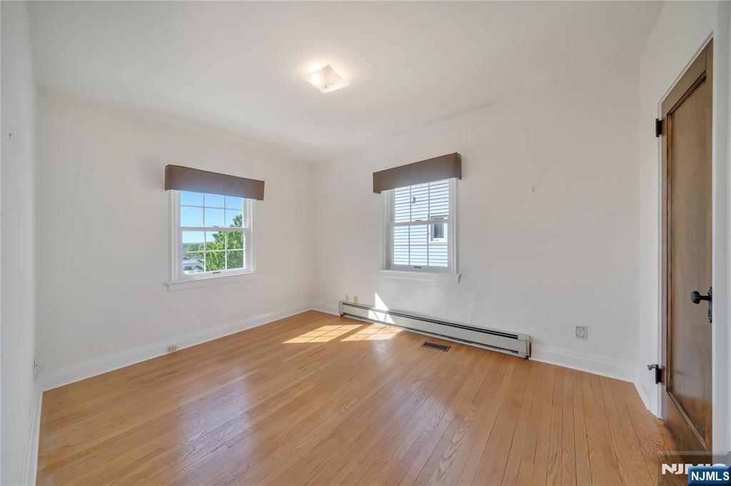 431 Van Renssalaer Court