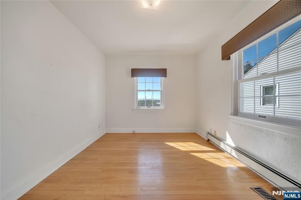 431 Van Renssalaer Court