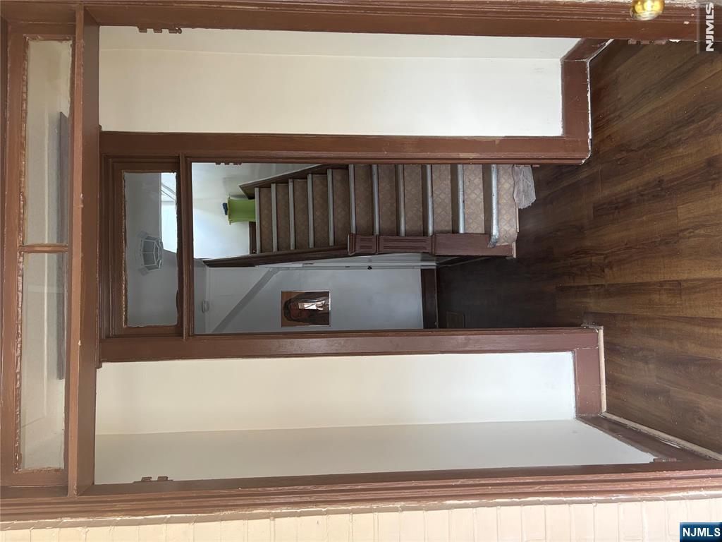 229 5th Street