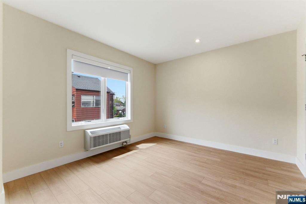 850 Broad Avenue A