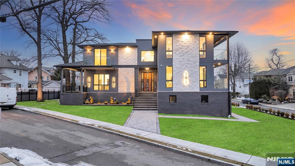 283 Bluff Road
