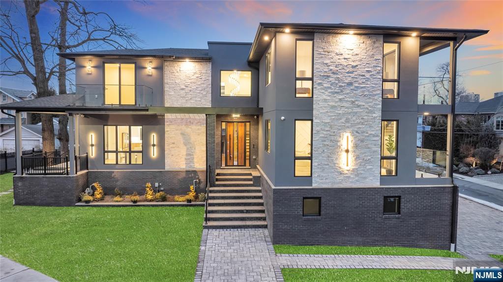 283 Bluff Road