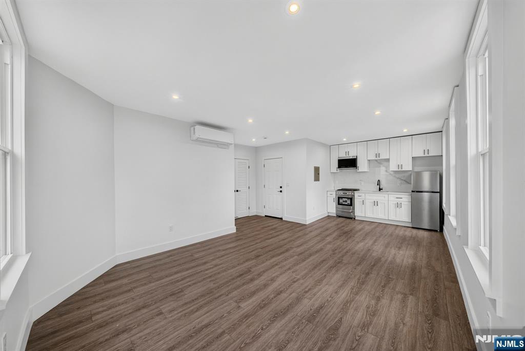 260 Walker Street A