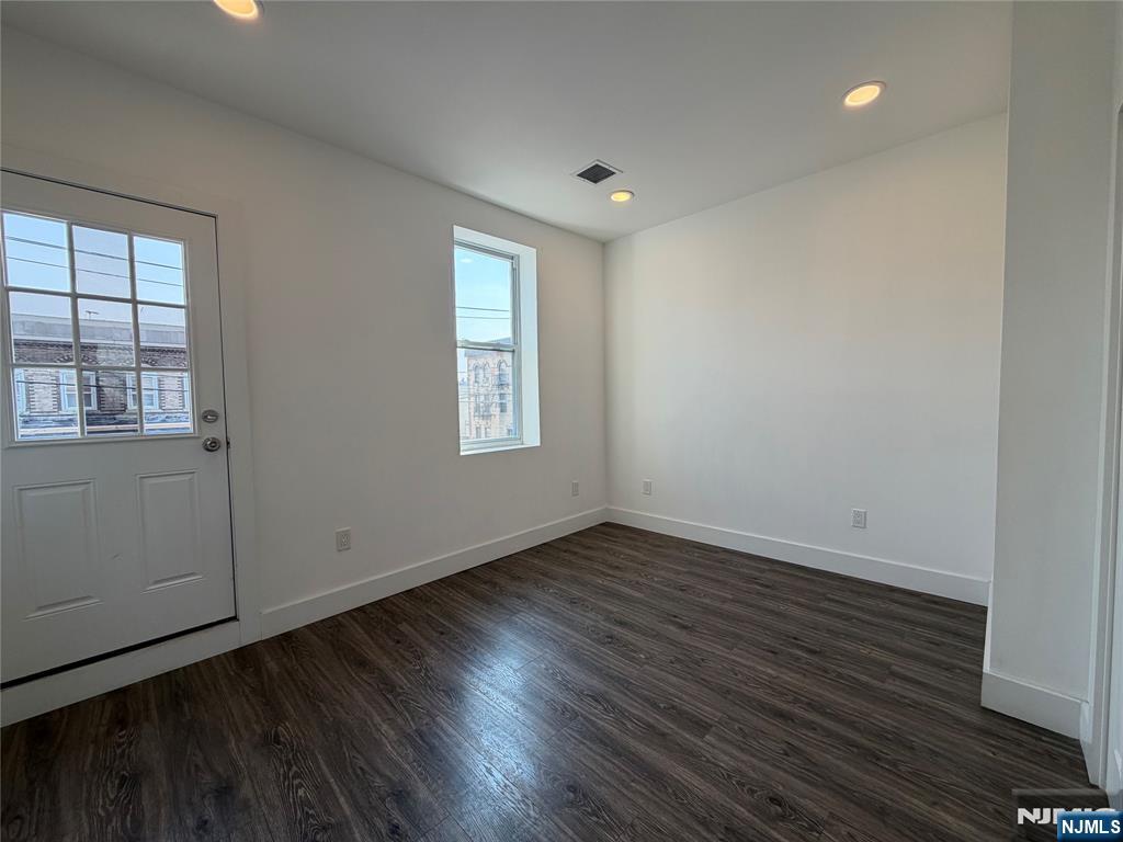 262 Walker Street 2